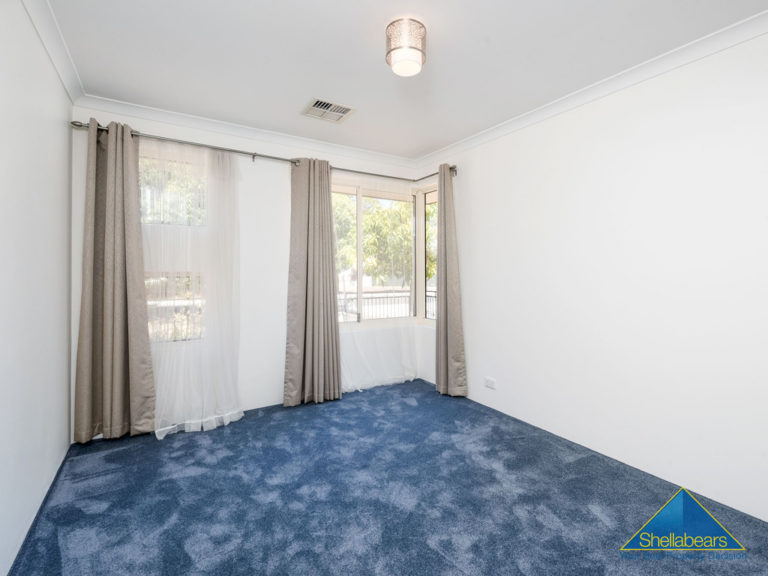 1 Langham Street gallery