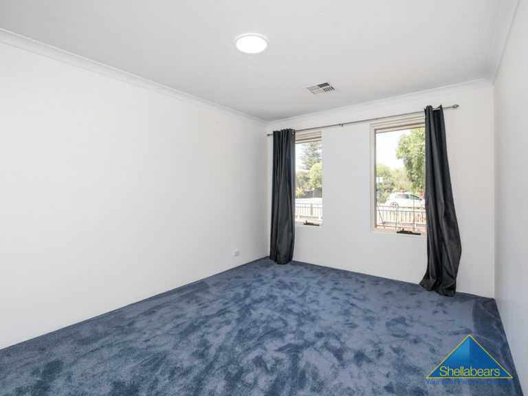 1 Langham Street gallery