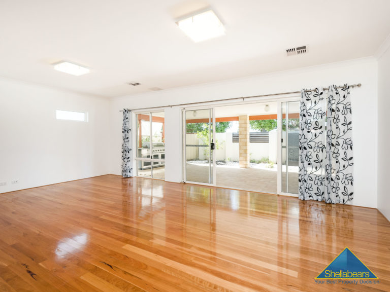 1 Langham Street gallery