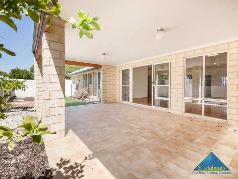 1 Langham Street gallery