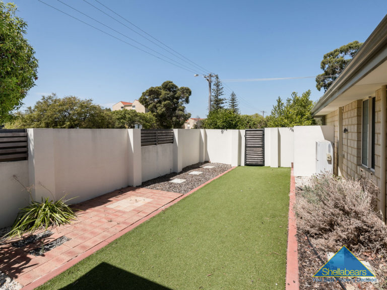 1 Langham Street gallery