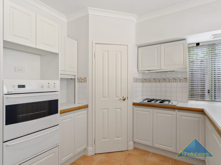 24 Jacaranda Avenue gallery