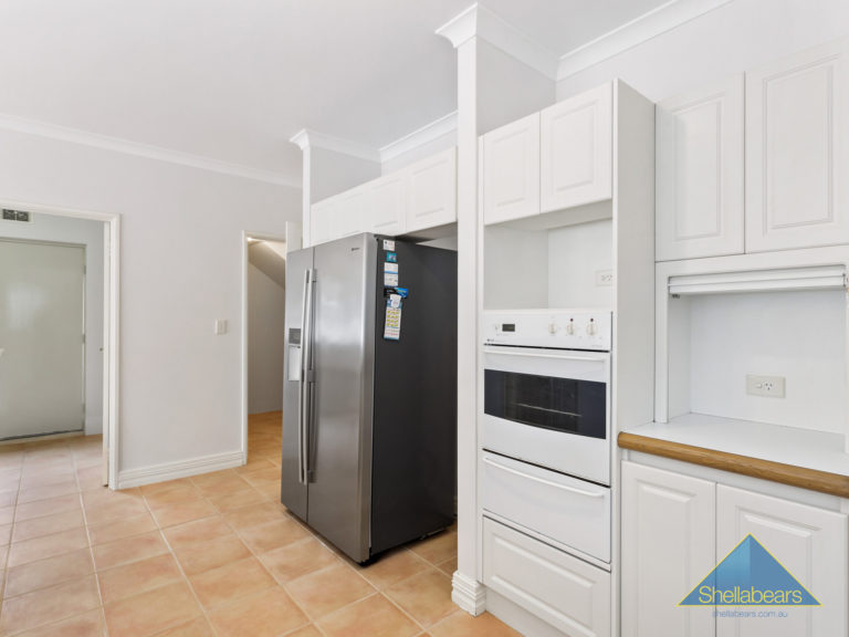 24 Jacaranda Avenue gallery