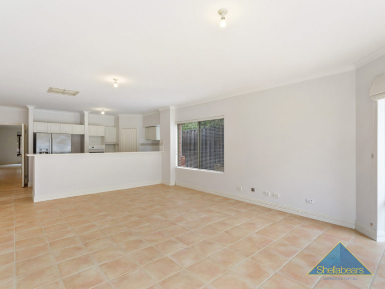 24 Jacaranda Avenue gallery