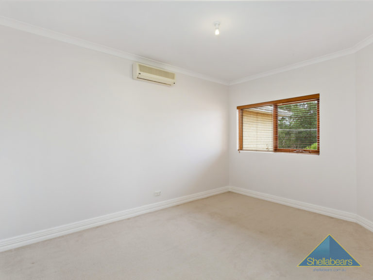 24 Jacaranda Avenue gallery