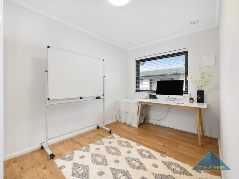 8/152 Calais Road gallery