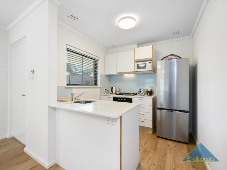 8/152 Calais Road gallery