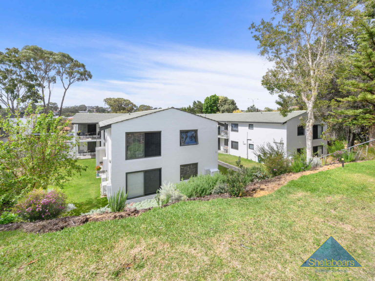 8/152 Calais Road gallery