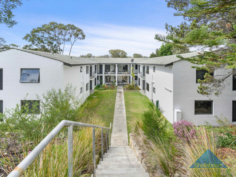 8/152 Calais Road gallery