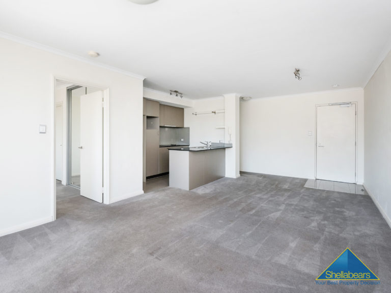 17/49 Sixth Avenue gallery