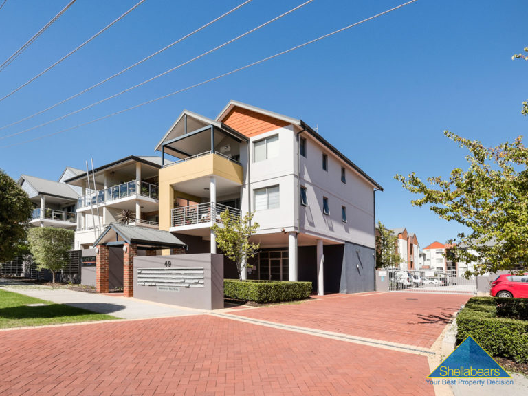 17/49 Sixth Avenue gallery