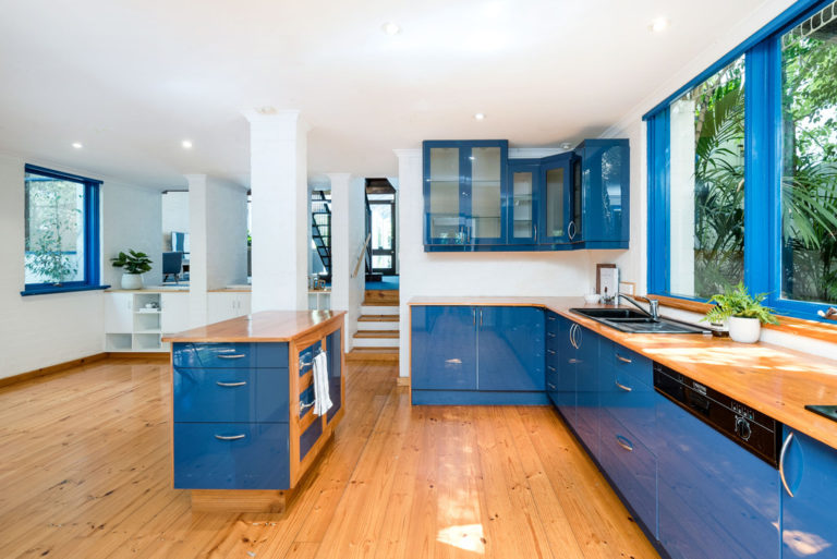 24 Broome Street gallery