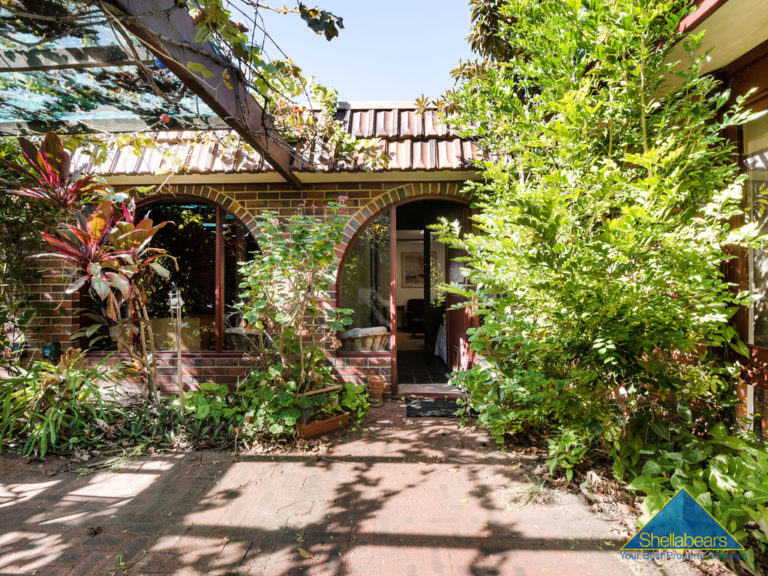 58 Grant Street gallery