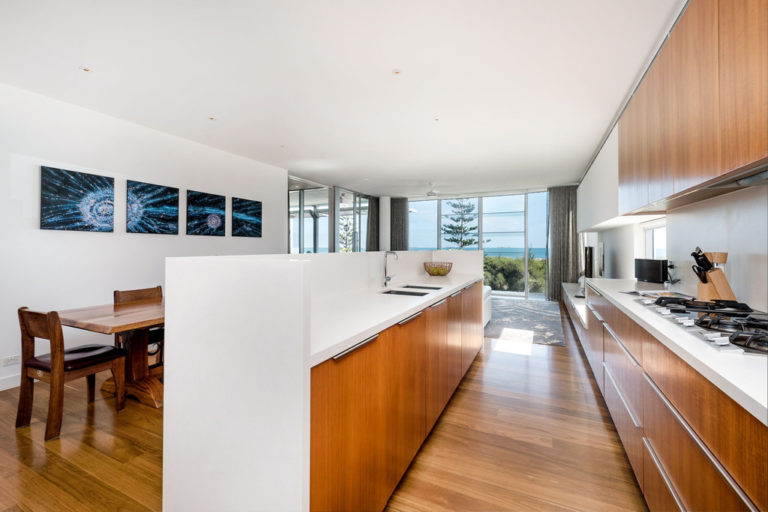 14/1 Freeman Loop gallery
