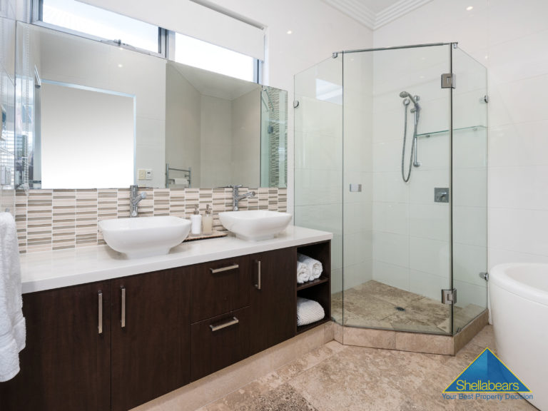 31B Bruce Street gallery