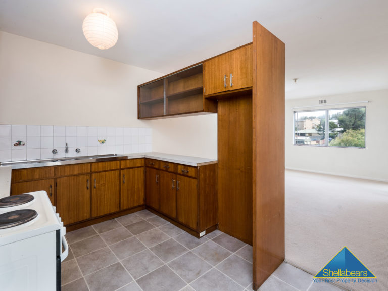 6/12 St Leonards Street gallery