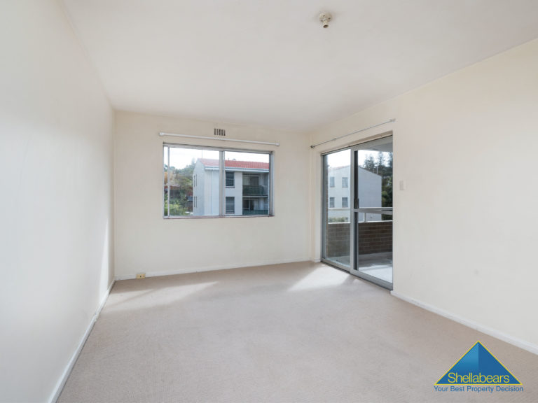 6/12 St Leonards Street gallery