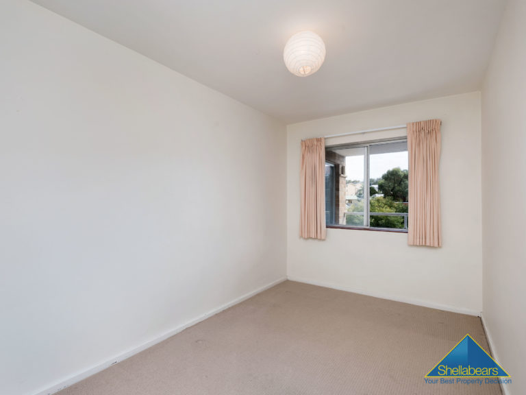 6/12 St Leonards Street gallery