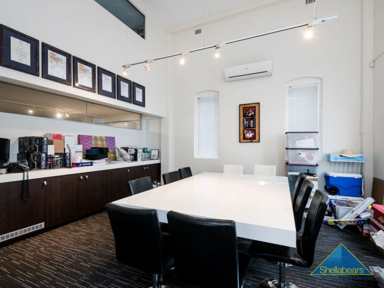 3 and 4, 33 Broadway gallery