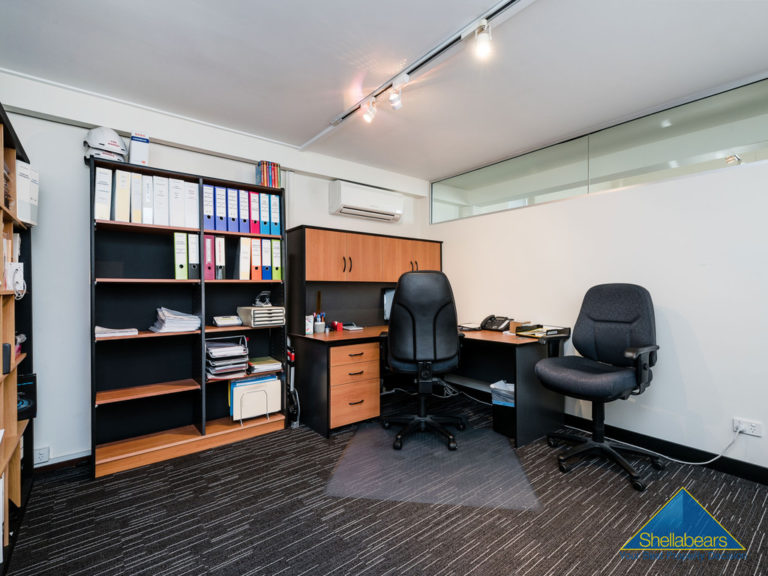 3 and 4, 33 Broadway gallery