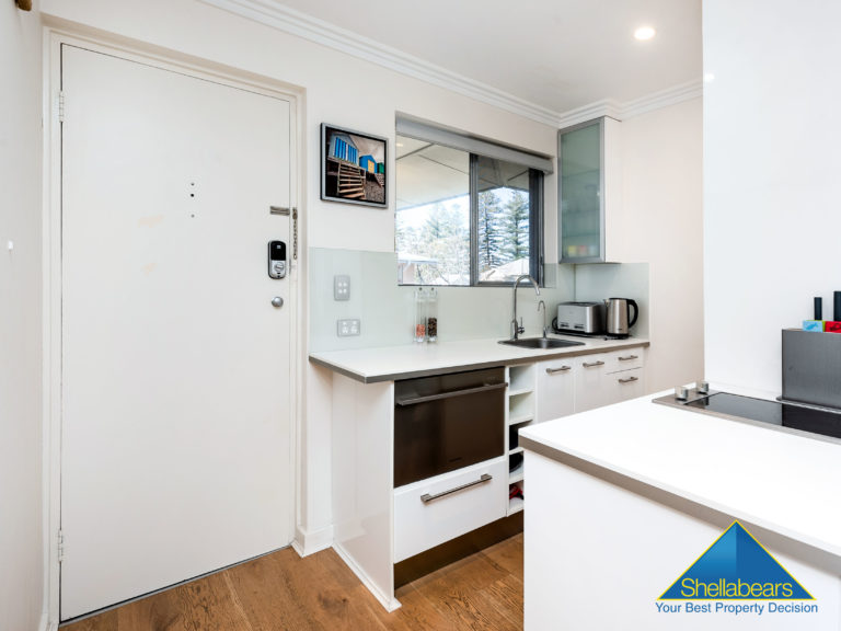 14/108 Broome Street gallery