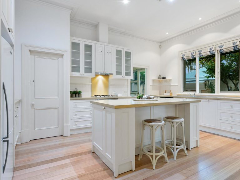 17 Bernard Street gallery