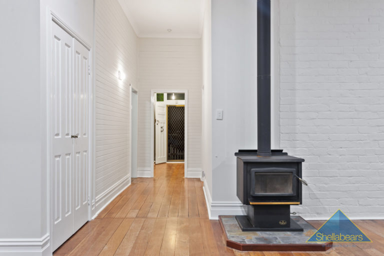 19 Glanville Street gallery