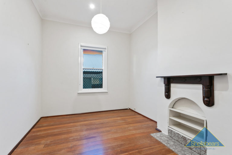 19 Glanville Street gallery