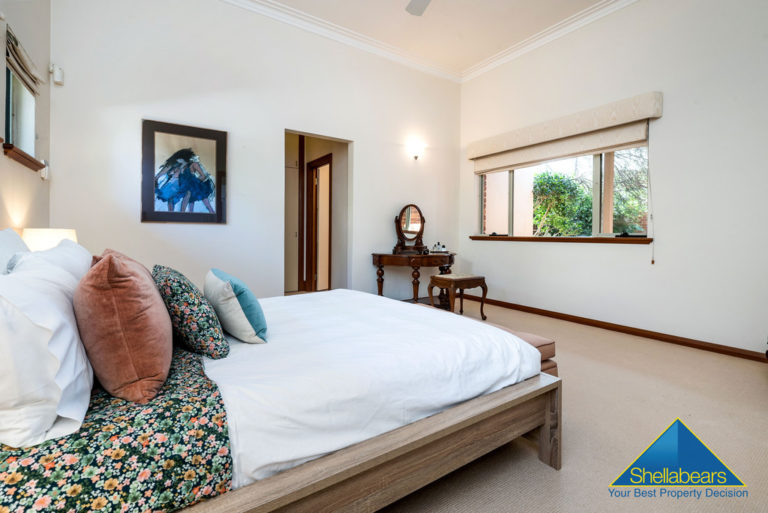 4 Agett Road gallery