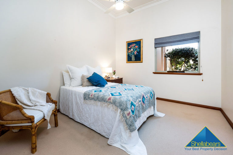 4 Agett Road gallery