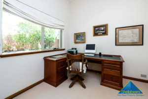 4 Agett Road gallery