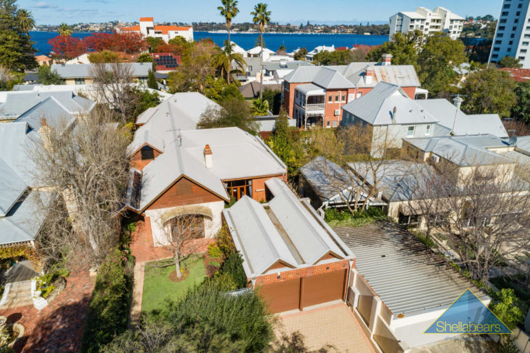 4 Agett Road gallery