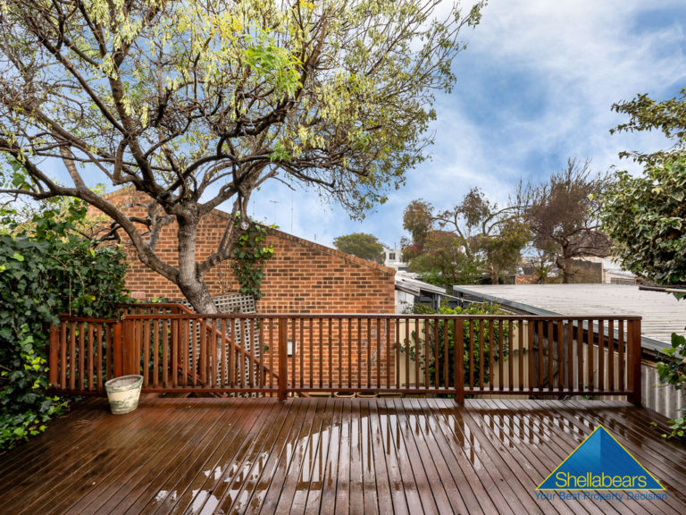 2/40 Thompson Road gallery