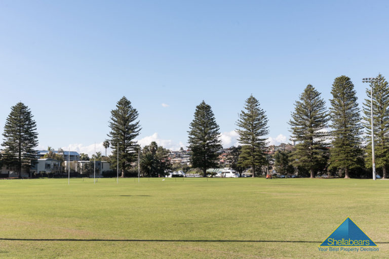 2/40 Thompson Road gallery