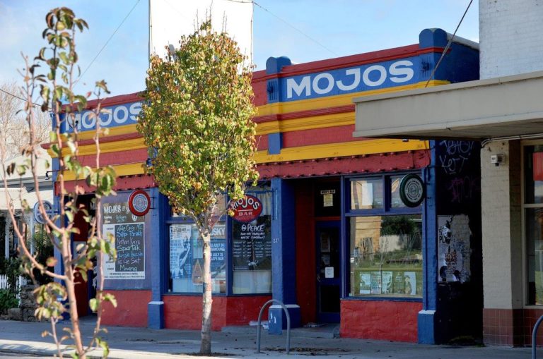 2/40 Thompson Road gallery