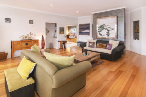 8 The Avenue gallery