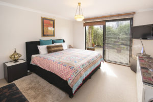 8 The Avenue gallery