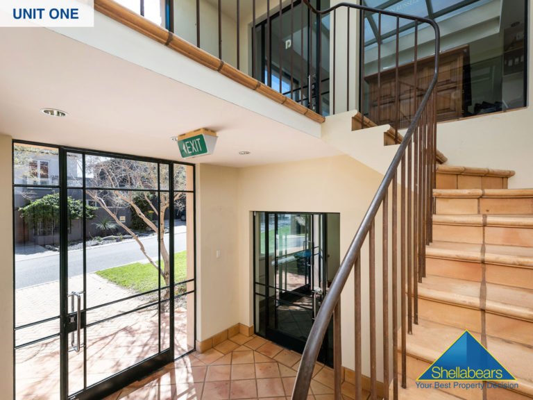 1 and 2, 519 Stirling Highway gallery