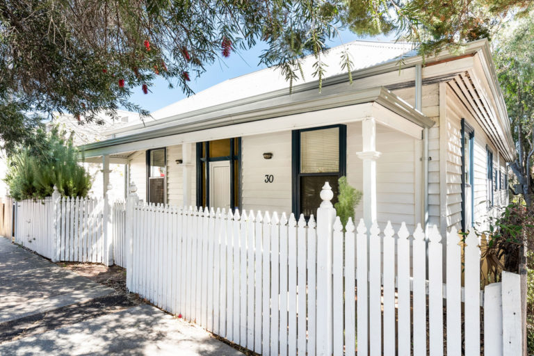 30 Thompson Road gallery