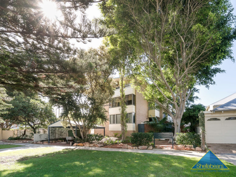 9/156 Broome Street gallery