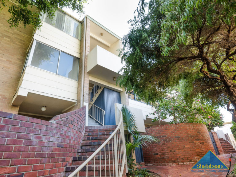 9/156 Broome Street gallery