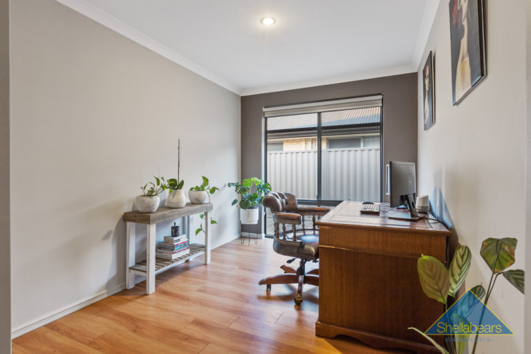 15 Binnia Mews gallery