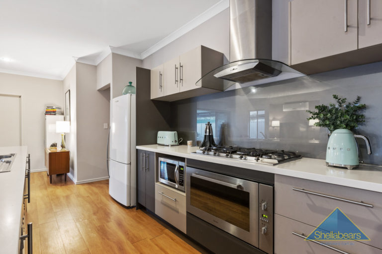 15 Binnia Mews gallery