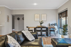 15 Binnia Mews gallery