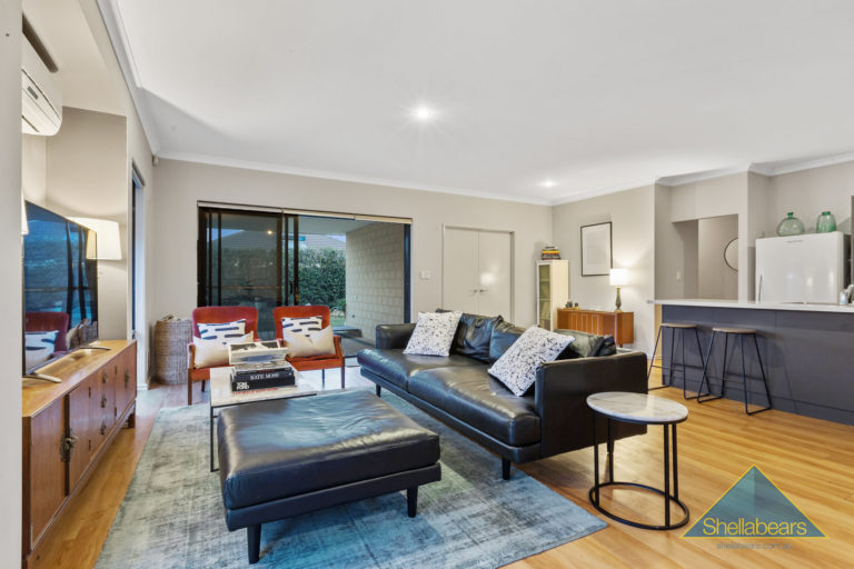 15 Binnia Mews gallery