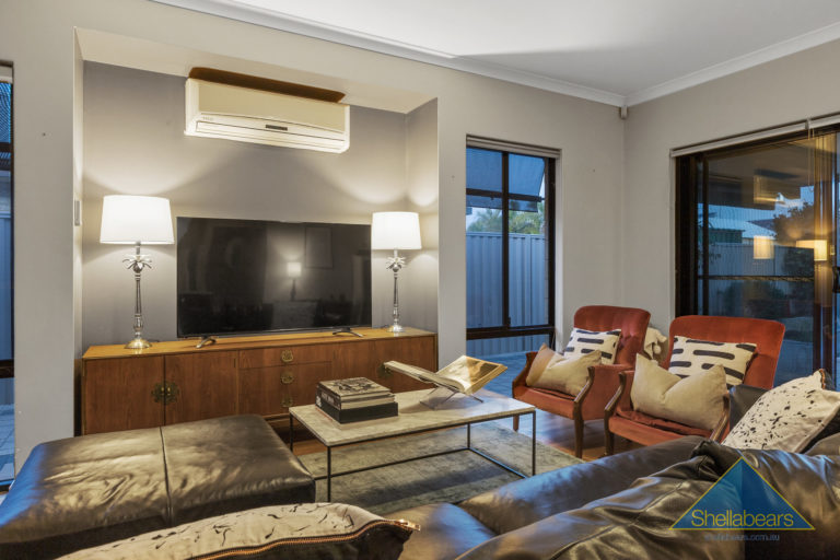 15 Binnia Mews gallery