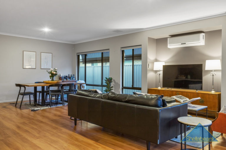 15 Binnia Mews gallery