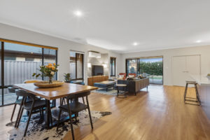 15 Binnia Mews gallery