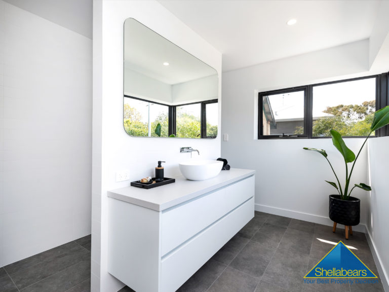 10 Glanville Street gallery