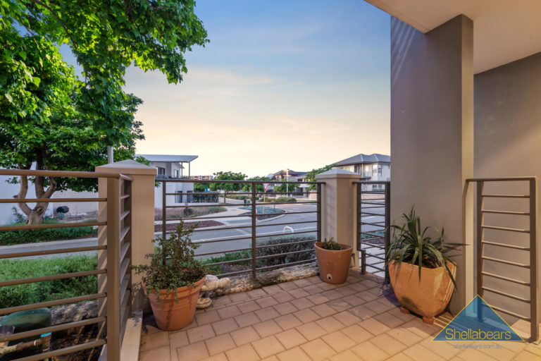 1A Perlinte View gallery